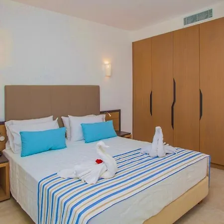 Minos Hotel 3*